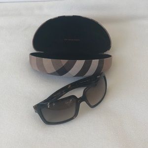 Authentic Burberry sunglasses